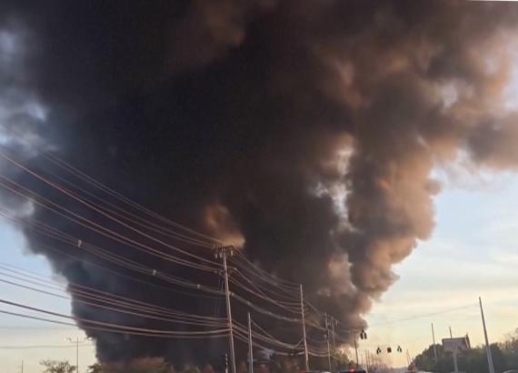 युपिएसको कार्गो विमान दुर्घटनामा सातजनाको मृत्यु